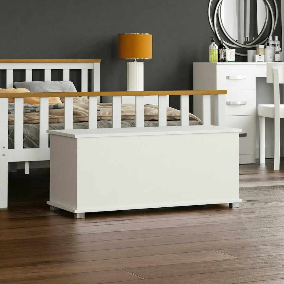 image 1 of Vida Designs Leon Storage Ottoman Bedroom Hallway Chest Bench, White White