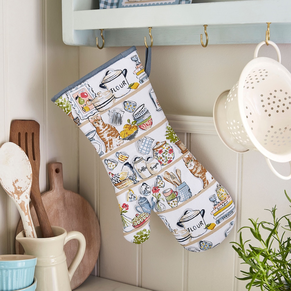 image 1 of Ulster Weavers Pantry Cats Gauntlet Oven Glove Multi