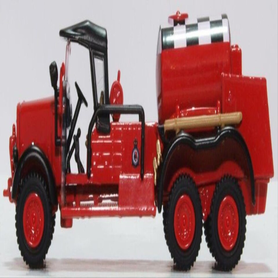 image 1 of Oxford Diecast Ford WOT1 Crash Tender RAF Catterick (Red)