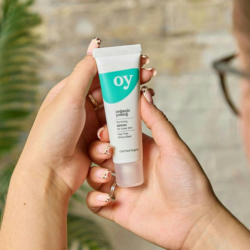 image 1 of Green People Oy Clear Skin Purifying Serum - Organic Young for Teen Skin - Paraben & Alcohol Free - Vegan, 30ml