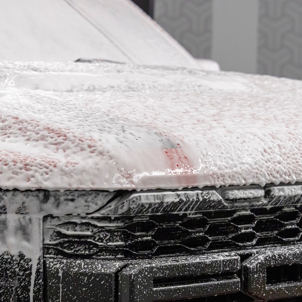 image 1 of Meguiar's PH Neutral Car Wash Watermelon Bubblegum 1.89L G250464EU