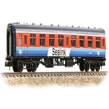 Graham Farish Mk1 SK BR Sealink SC24856