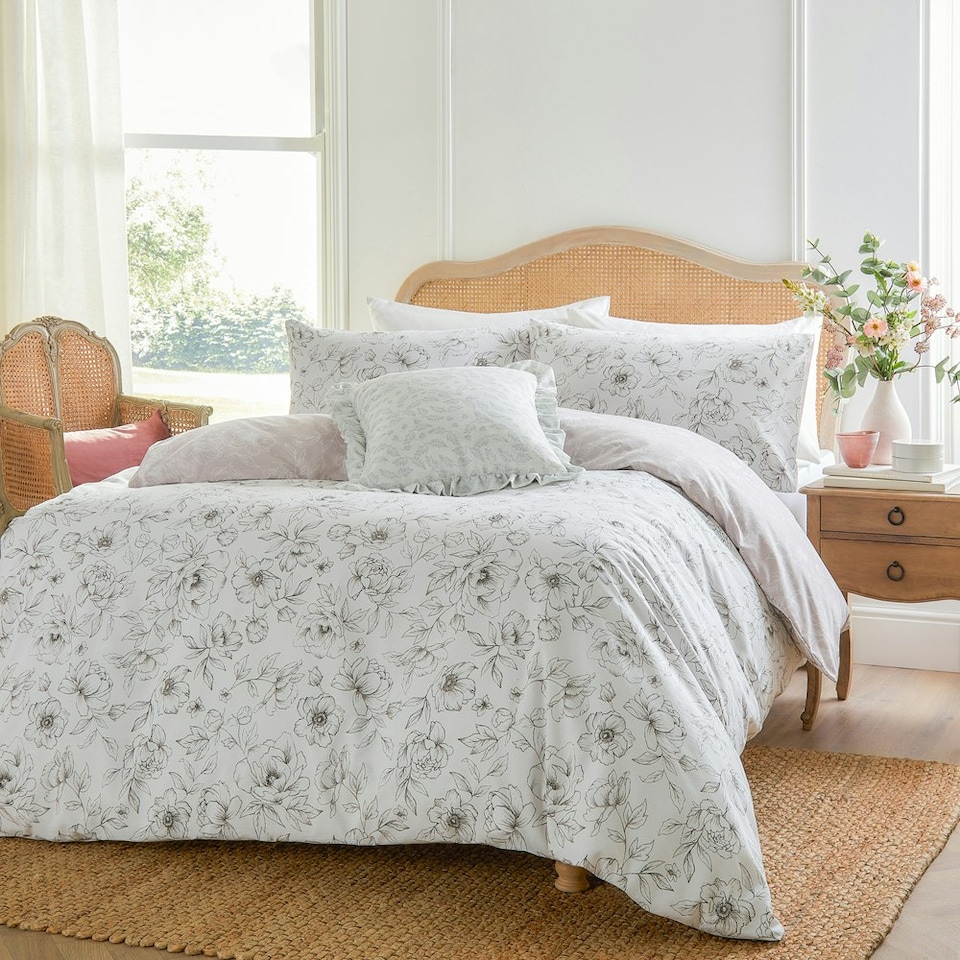 image 1 of Wylder Bella Reversible Floral Single Duvet Cover Set Blue | White | Single