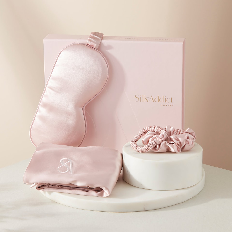 image 1 of Silk Addict 100% Mulberry Silk Gift Set - Pale Pink