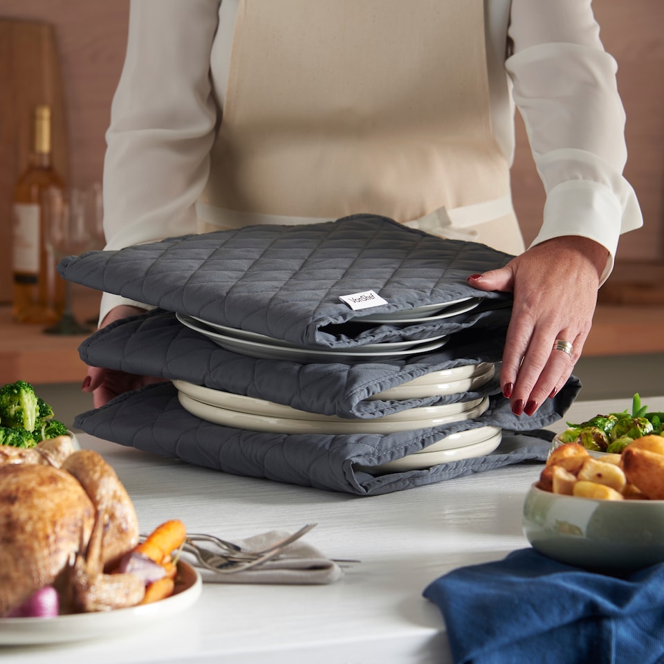 image 1 of VonShef Plate Warmer Electric for 12 Plates Double Insulated