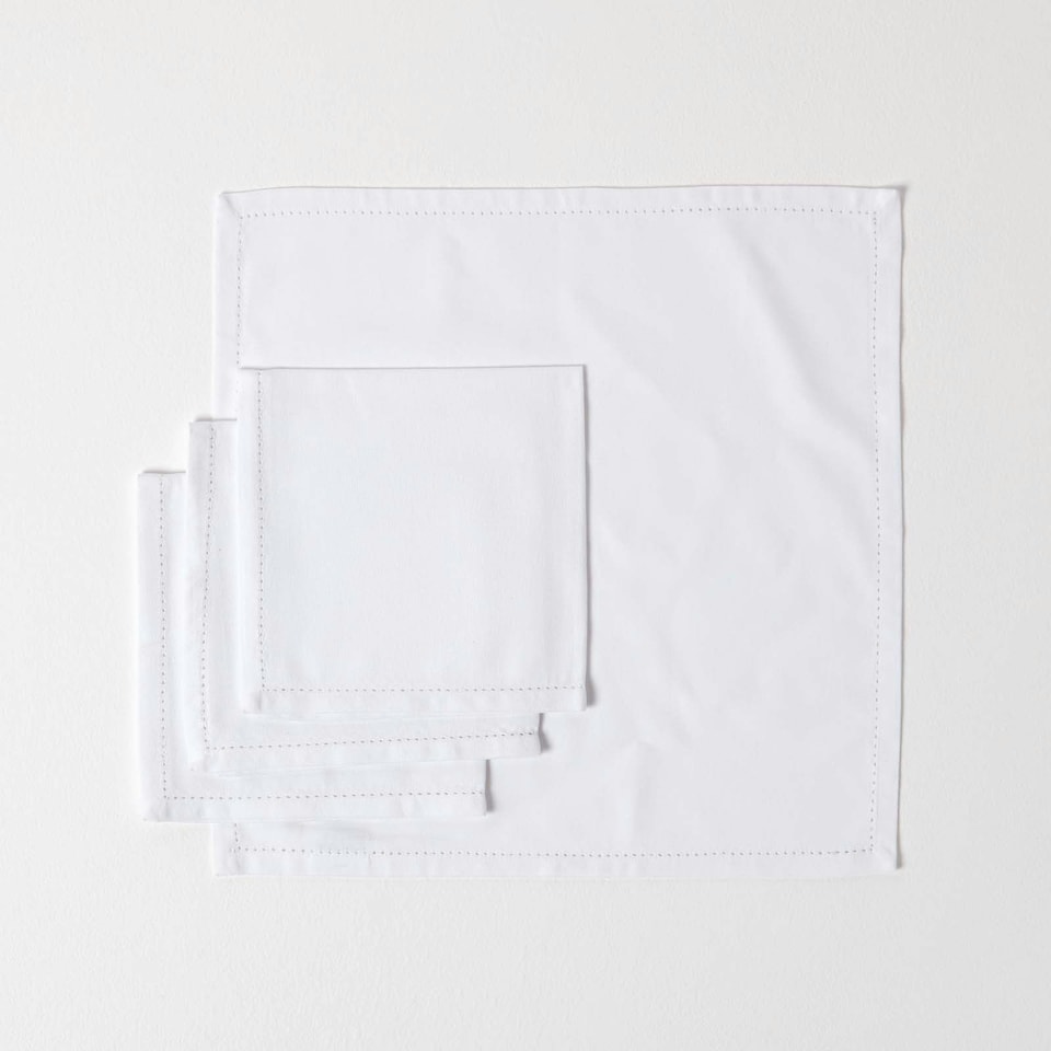 image 1 of Homescapes White Cotton Fabric 4 Napkins Set