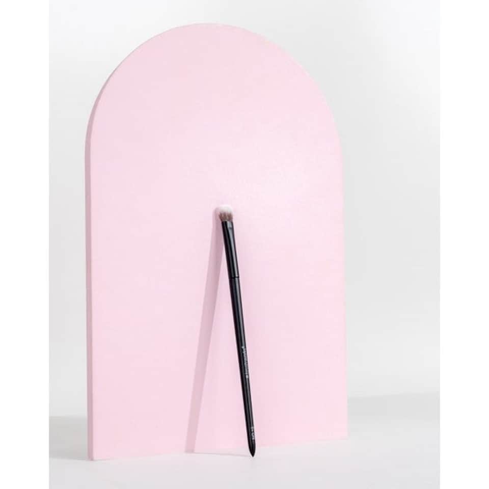 image 1 of Brushworks No. 19 Crease Blending Eye Brush