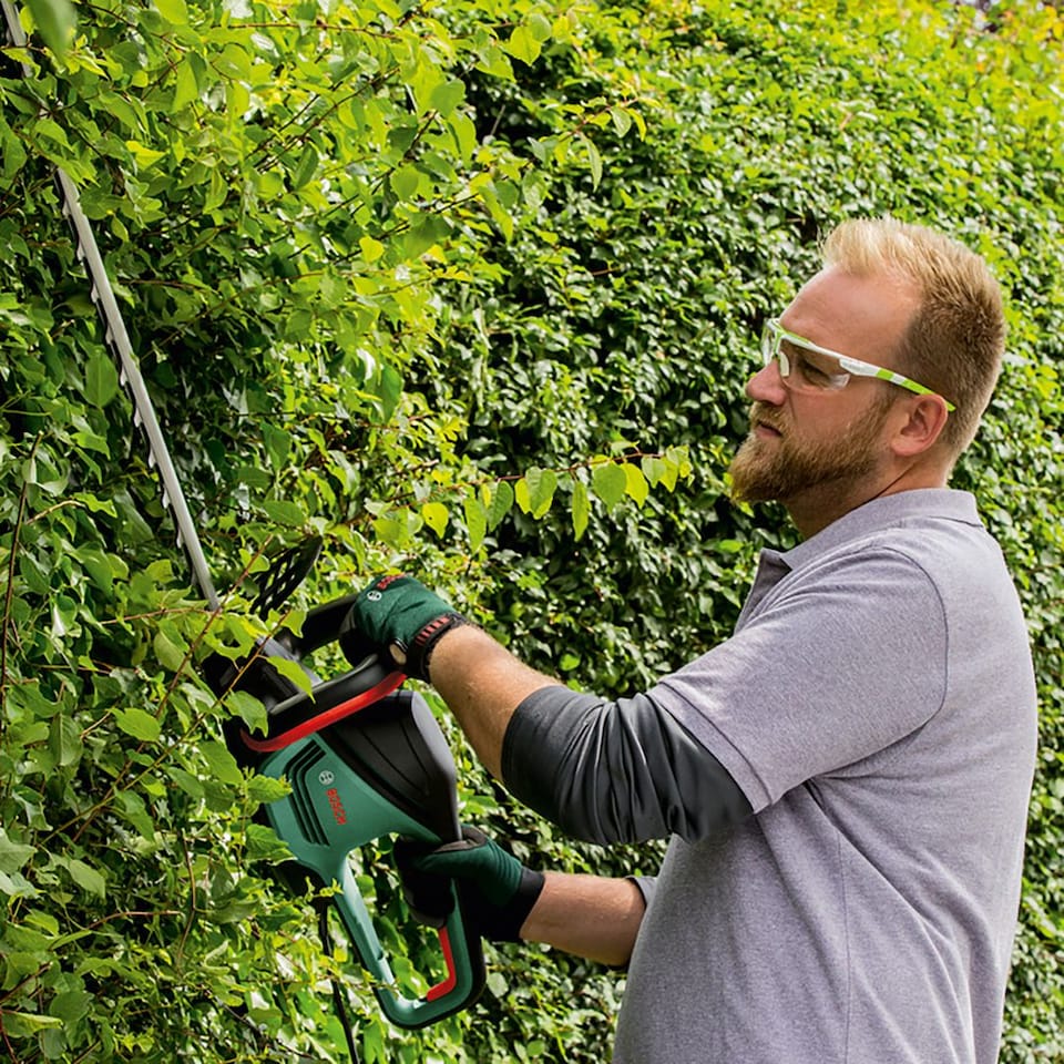 image 1 of Bosch UniversalHedgeCut 18V-55 Cordless Hedge Trimmer