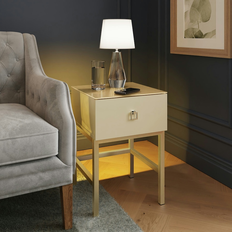 image 1 of Frank Olsen Lyra Lamp/side table White | Alabaster white