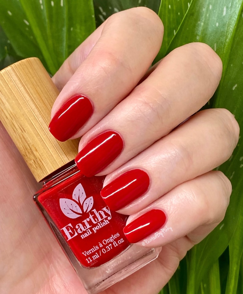 image 1 of Earthy Nail Polish Passion Red 11ml