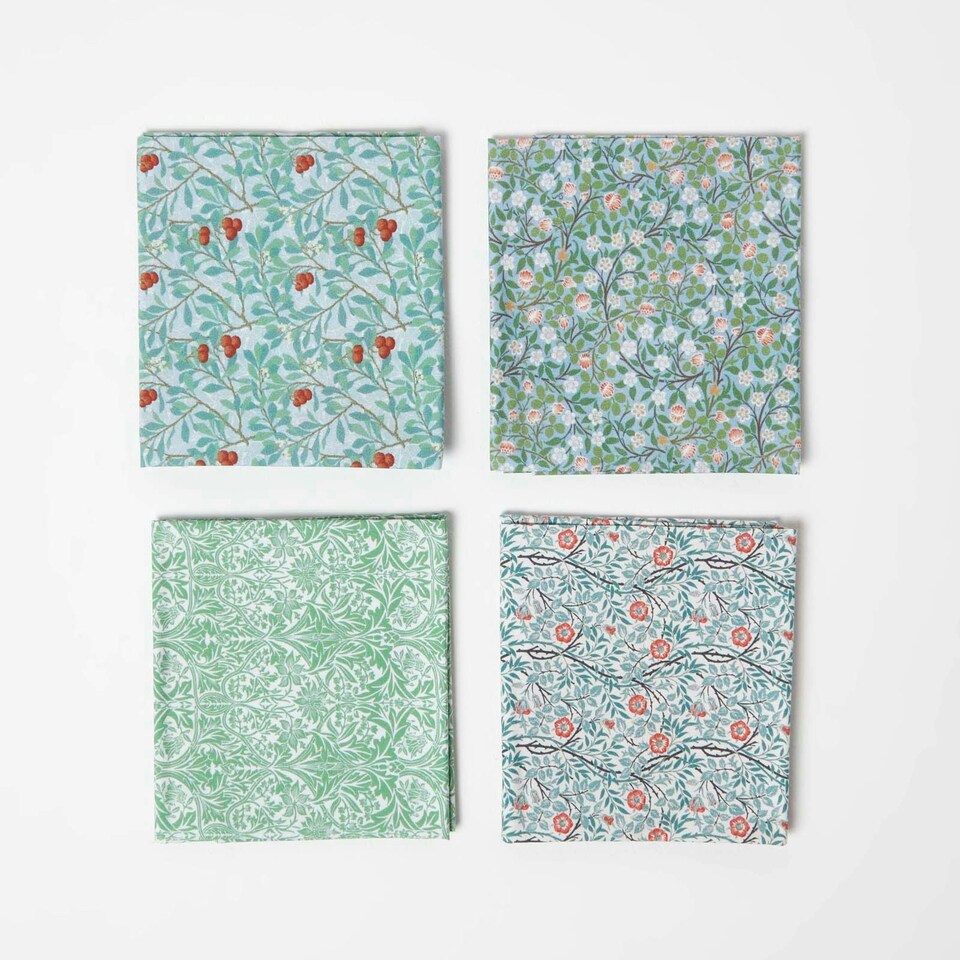 image 1 of Homescapes Set of 4 Light Green William Morris Fat Quarters Green