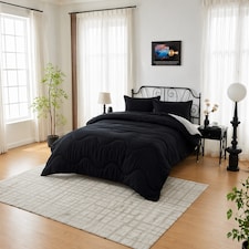 10.5 Tog Supersoft Microfibre Duvet with Pillowcases – Coverless or Use with Duvet Cover | Black | Grey | Single