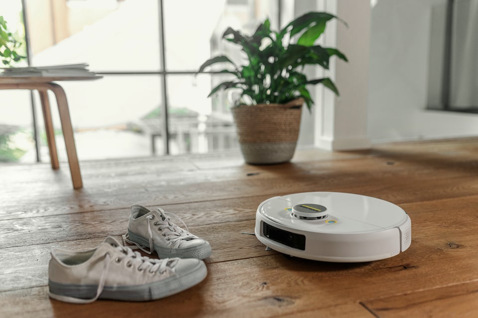 image 1 of Kärcher RCV 5 Robot Vacuum Cleaner