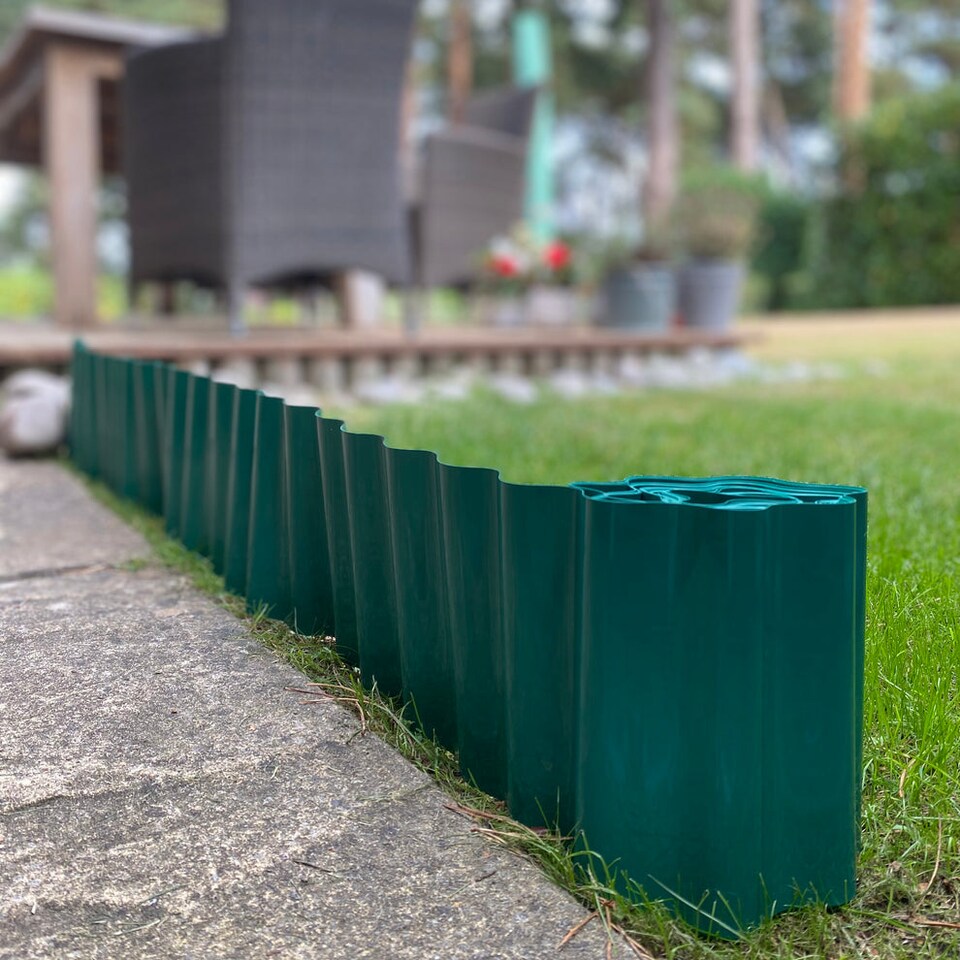 image 1 of Green Plastic Corrugated Garden Lawn Edging (9m x 15cm)