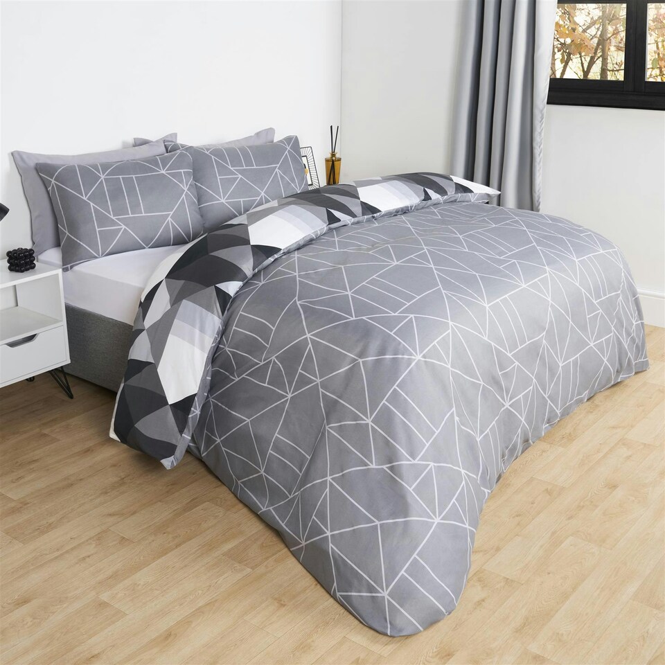 image 1 of OHS Mason Retro Geometric Reversible Print Duvet Cover and Pillowcase Bedding Set, Double - Black/White