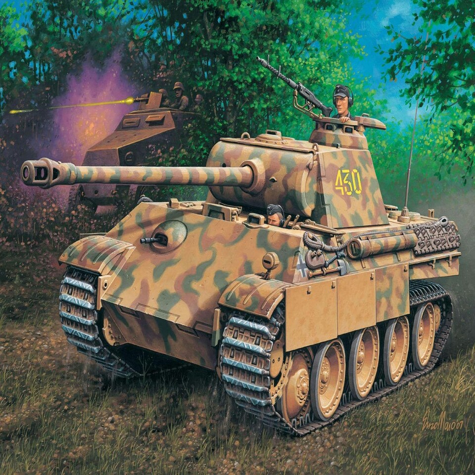 Revell German PzKpfw V Panther Ausf.G Model Set (1:72 Scale)