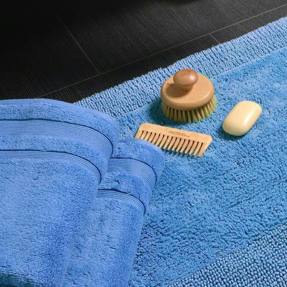 image 1 of Luxury Zero Twist Egyptian Cotton Bath Towels 70 x 120cm - Pack of 2 Blue | Bath towel