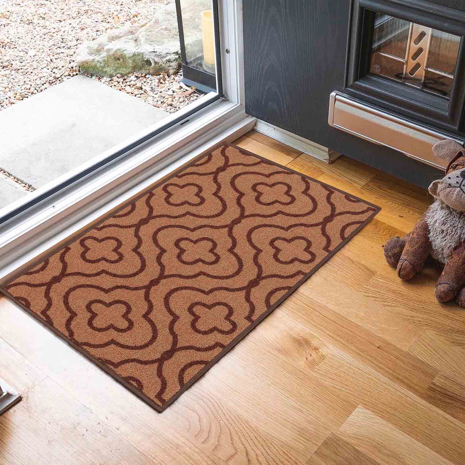 Desire Rugs Anti-Slip Quatrefoil Design Doormat - Machine Washable for Easy Care in Beige | Size: 50 cm x 80 cm