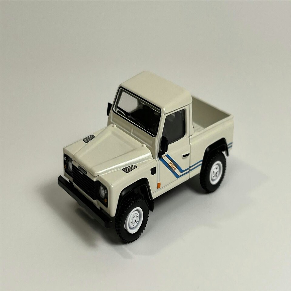 image 1 of Land Rover Defender 90 Pick Up White 1:64 Scale Mini GT MGT00338L