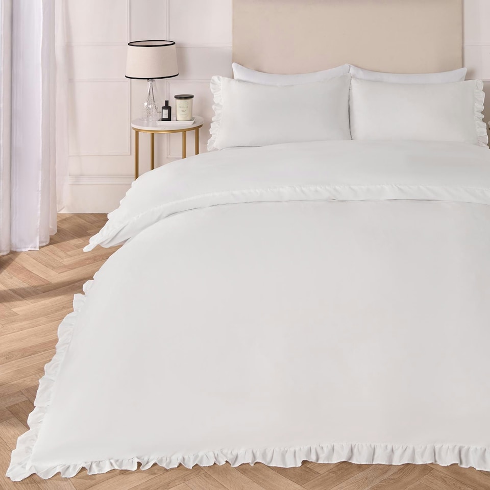 image 1 of OHS Ruffled Frill Edge Duvet Cover and Pillowcase Bedding Set, King - White