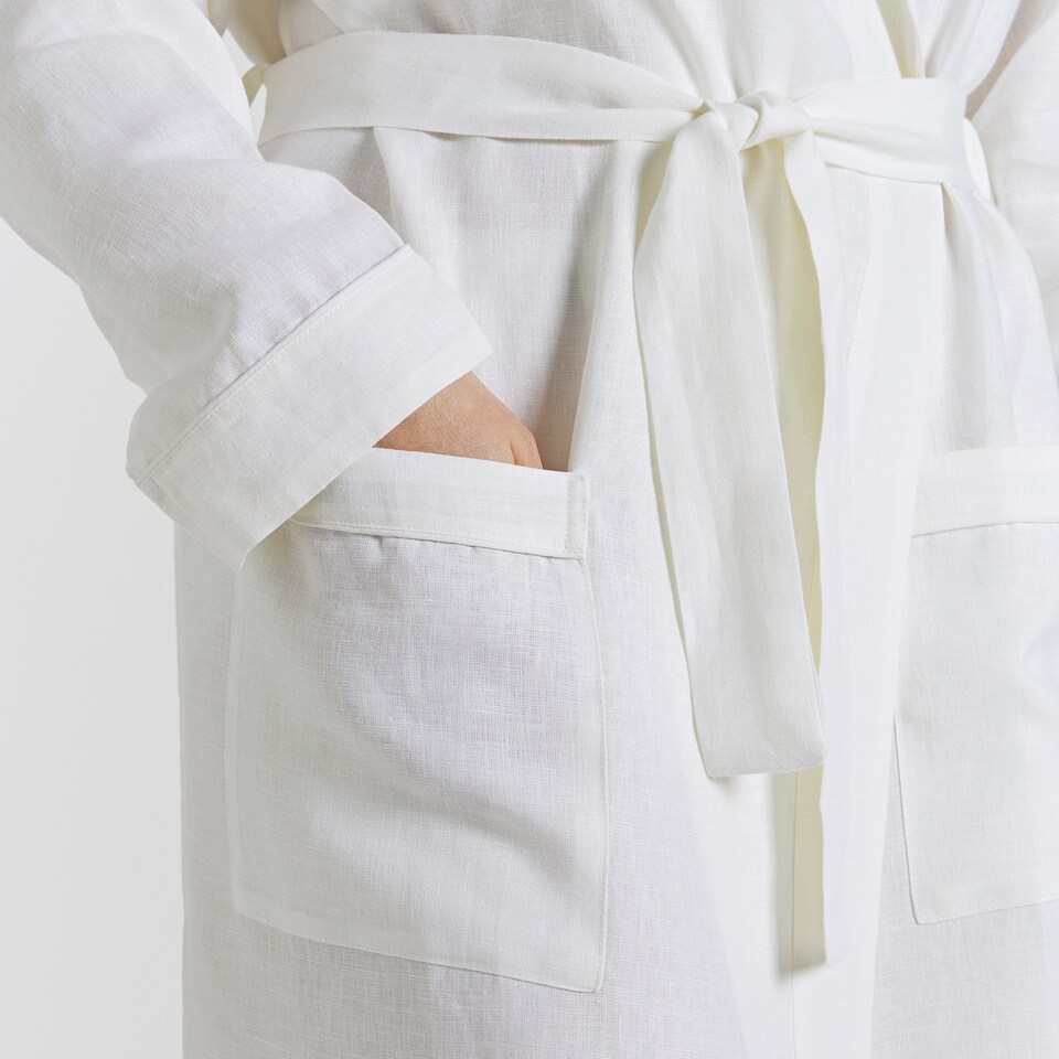 image 1 of Martex Linen Bathrobe Large White