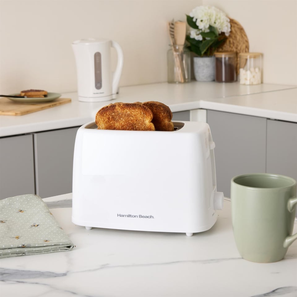 image 1 of Hamilton Beach Essential Kettle & Toaster Set White