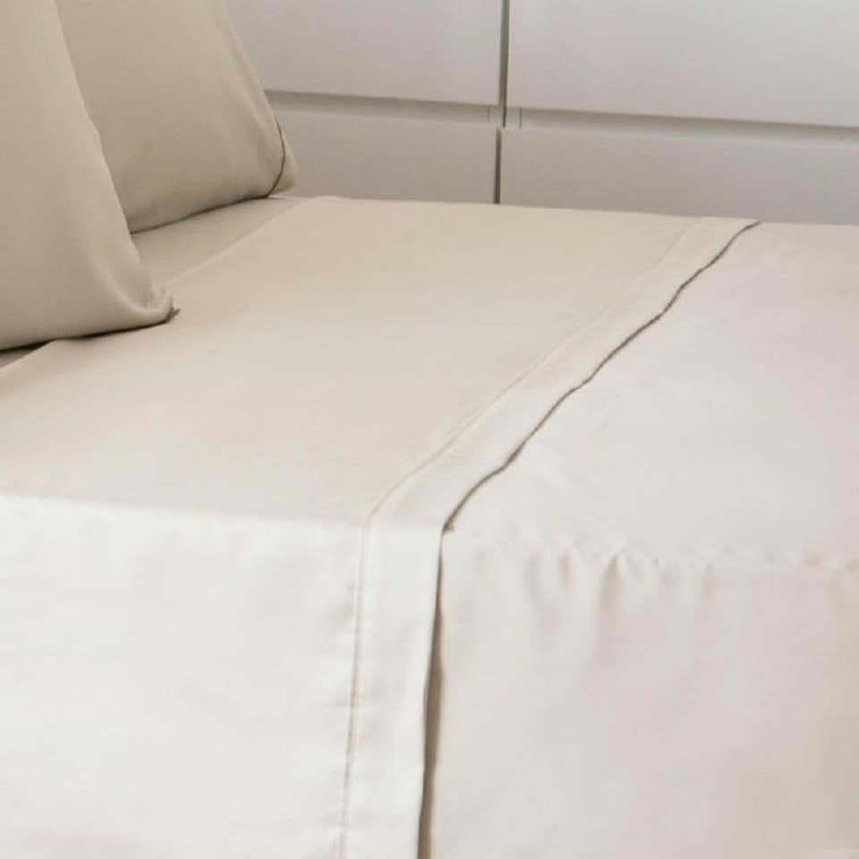 image 1 of Belledorm 200 Thread Count Egyptian Cotton Flat Sheet - Oyster - Single