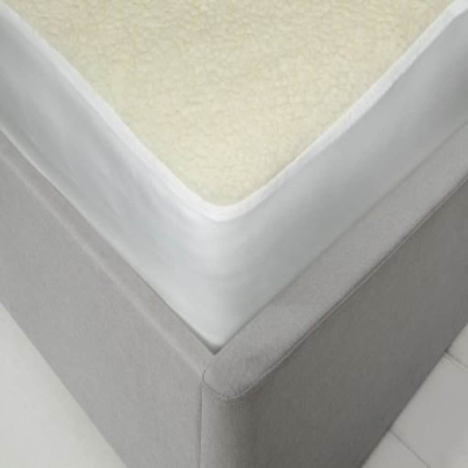 image 1 of Snuggle Collection Fleece Underblanket Mattress Protector - Single