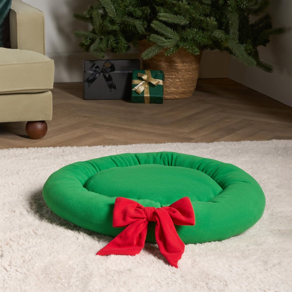 image 1 of OHS Xmas Bow Wreath Novelty Pet Bed Dog Cat Calming Cushion Mat