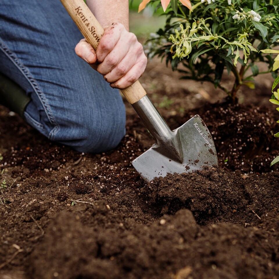 image 1 of Kent & Stowe Stainless Steel Perennial Spade | Multi | 54cm