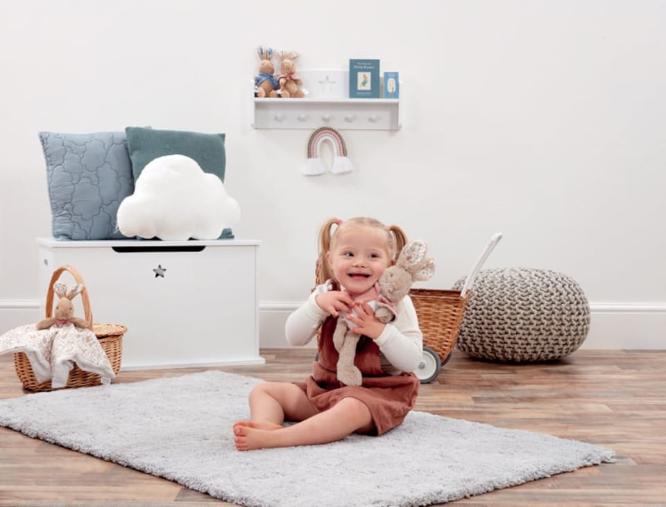 image 1 of Signature Friends Flopsy Bunny Deluxe 34cm