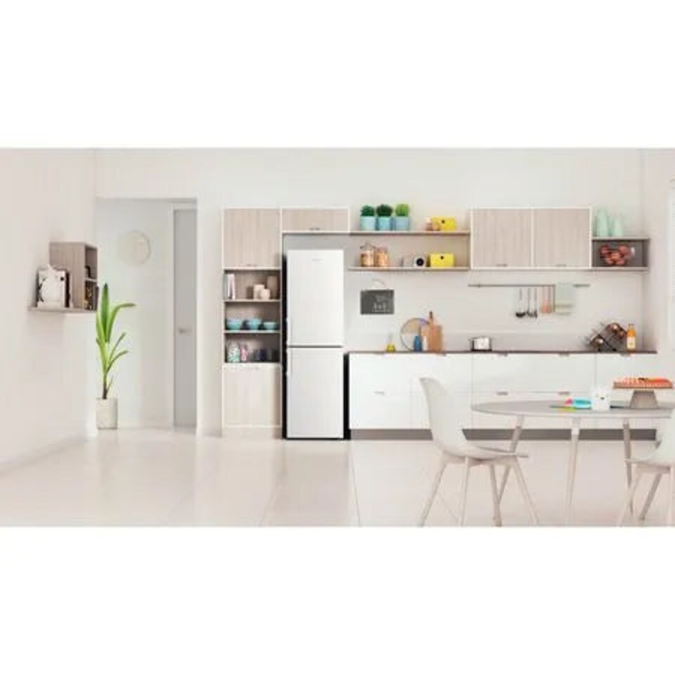image 1 of Indesit IB55 732 W UK 287litre Fridge Freezer Class E White