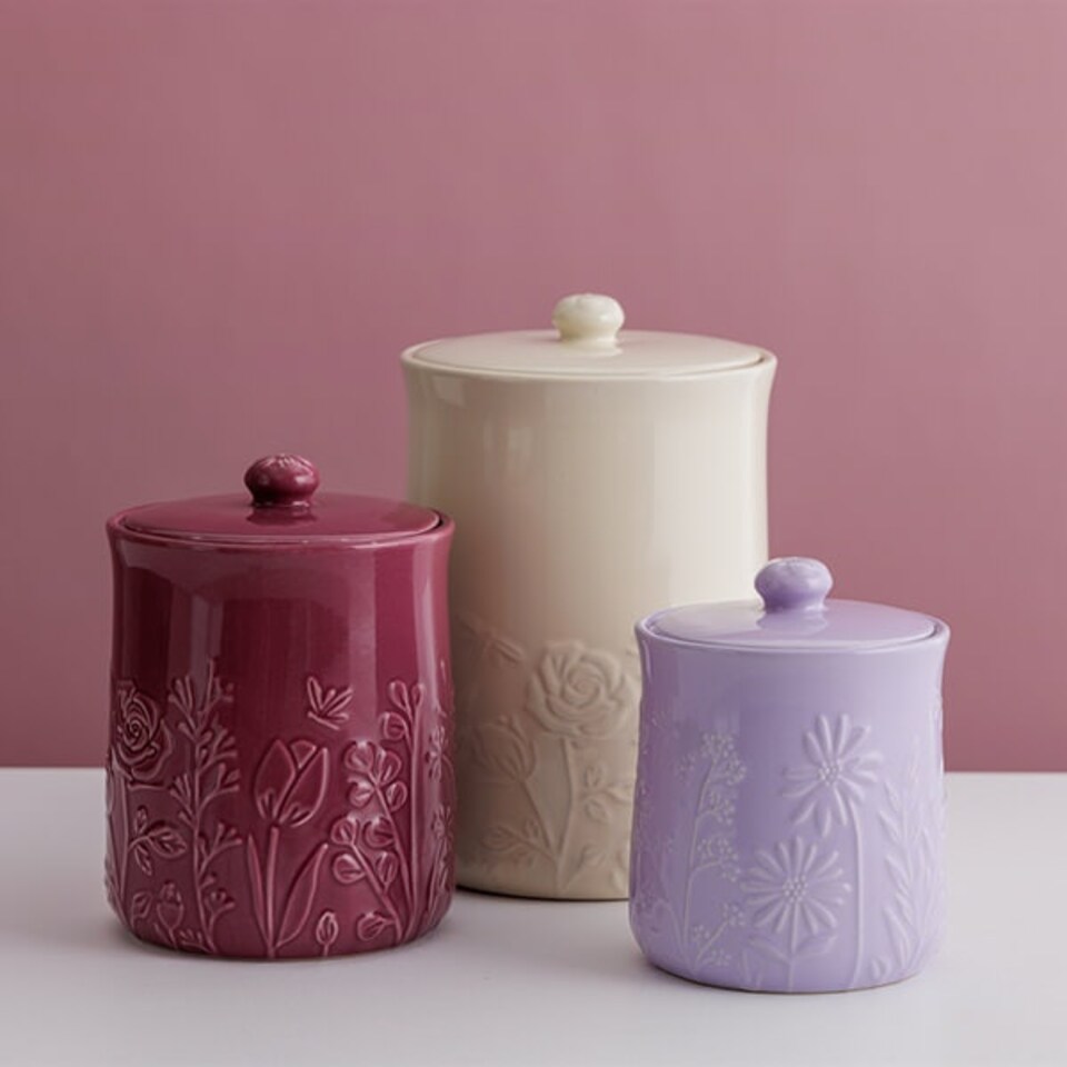 image 1 of Mason Cash In The Meadow 800ml Storage Jar