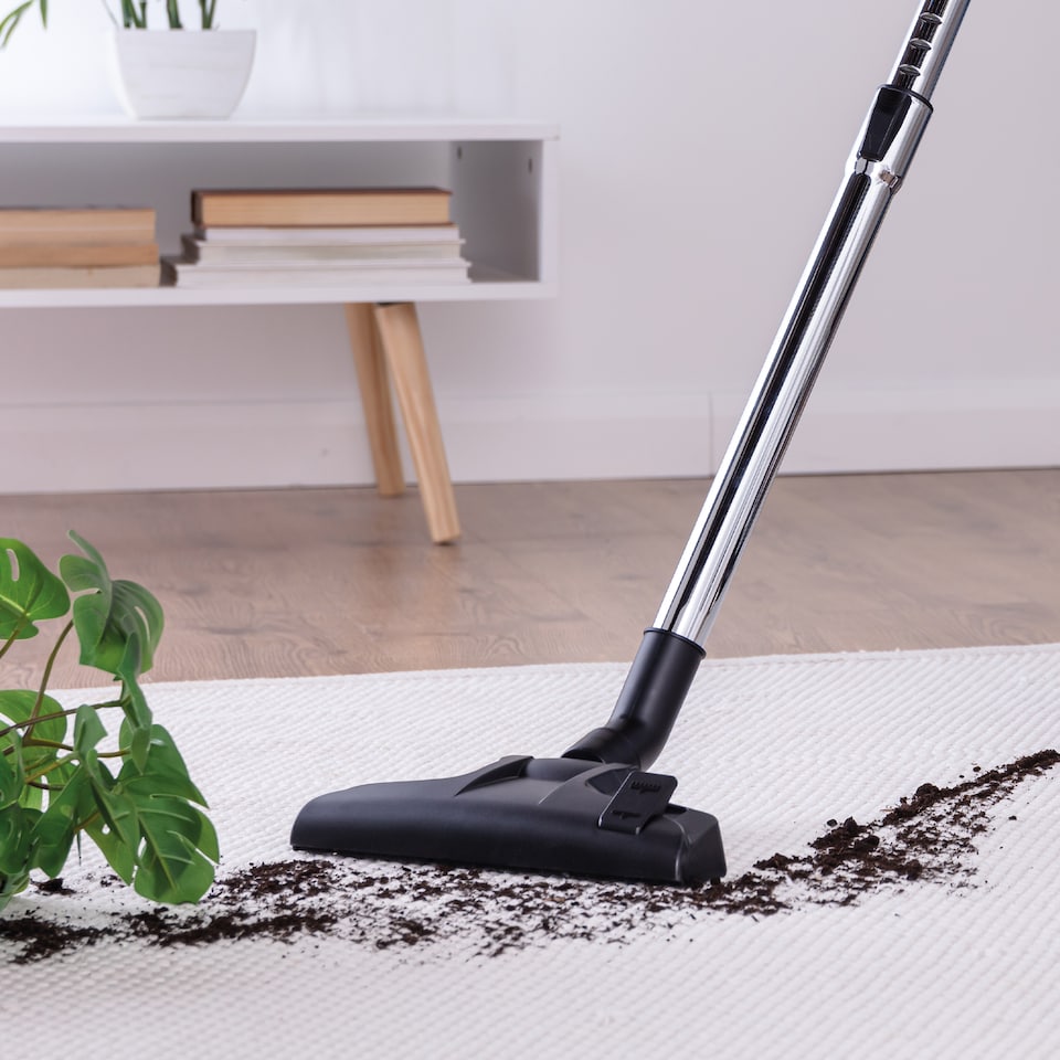 image 1 of Ewbank EW3115 MOTIONLITE Bagless Cylinder Vacuum Cleaner