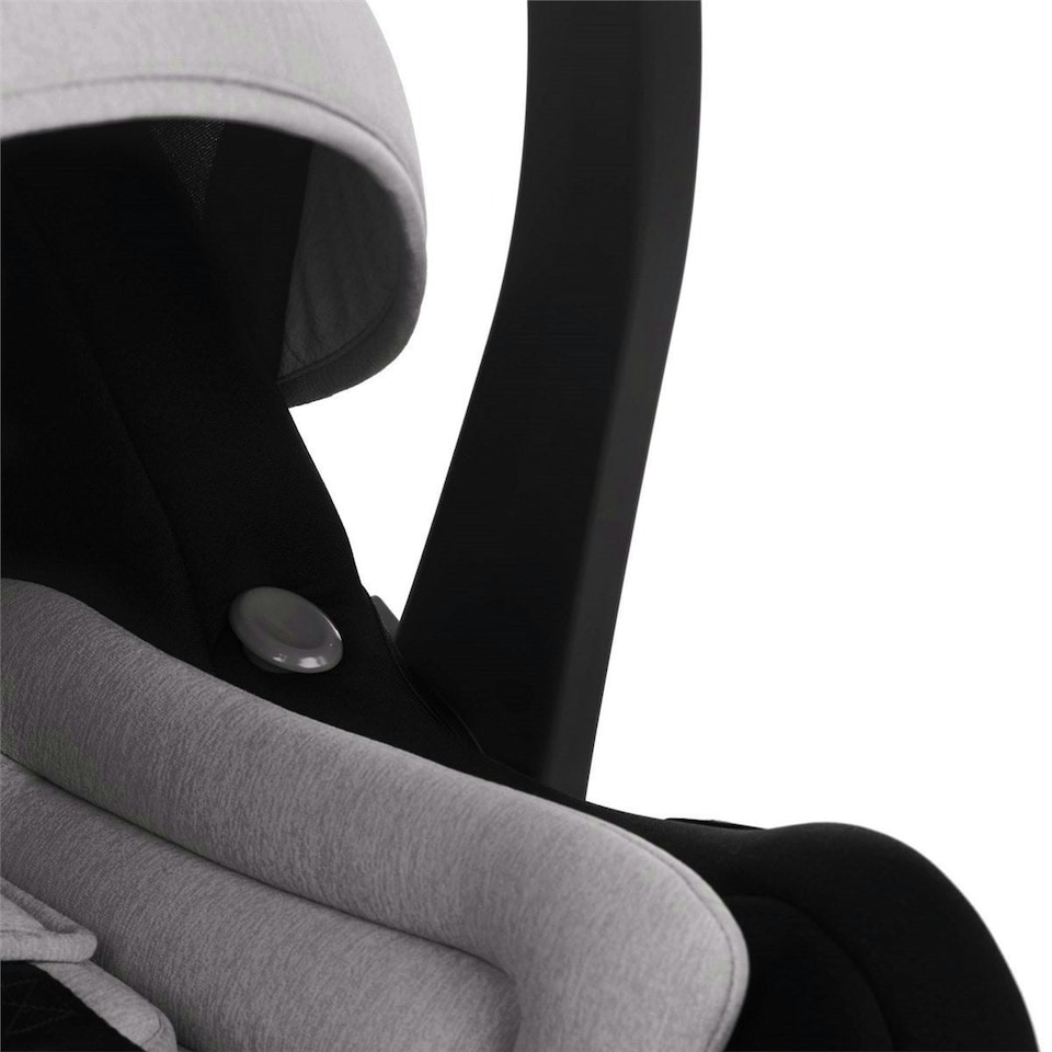 image 1 of Be Cool Travel Carrier i-Size Baby Car Seat, 40-85 cm 0-18 months Black