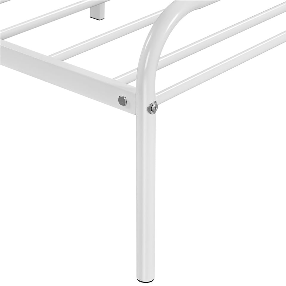 image 1 of Yaheetech Romantic 3ft Single Metal-Framed Bed with High Headboard White