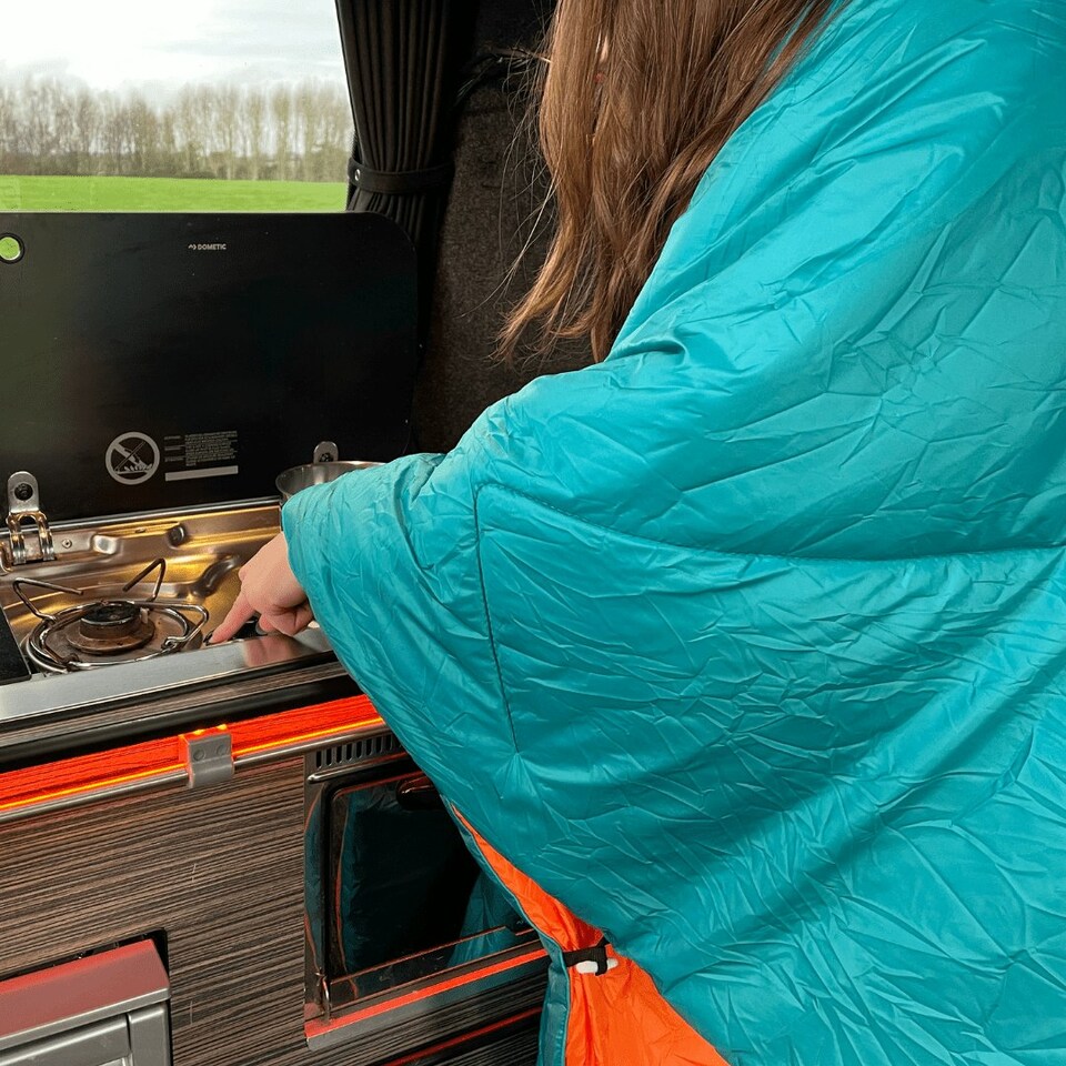 image 1 of Insulated Outdoor Reversible Blanko