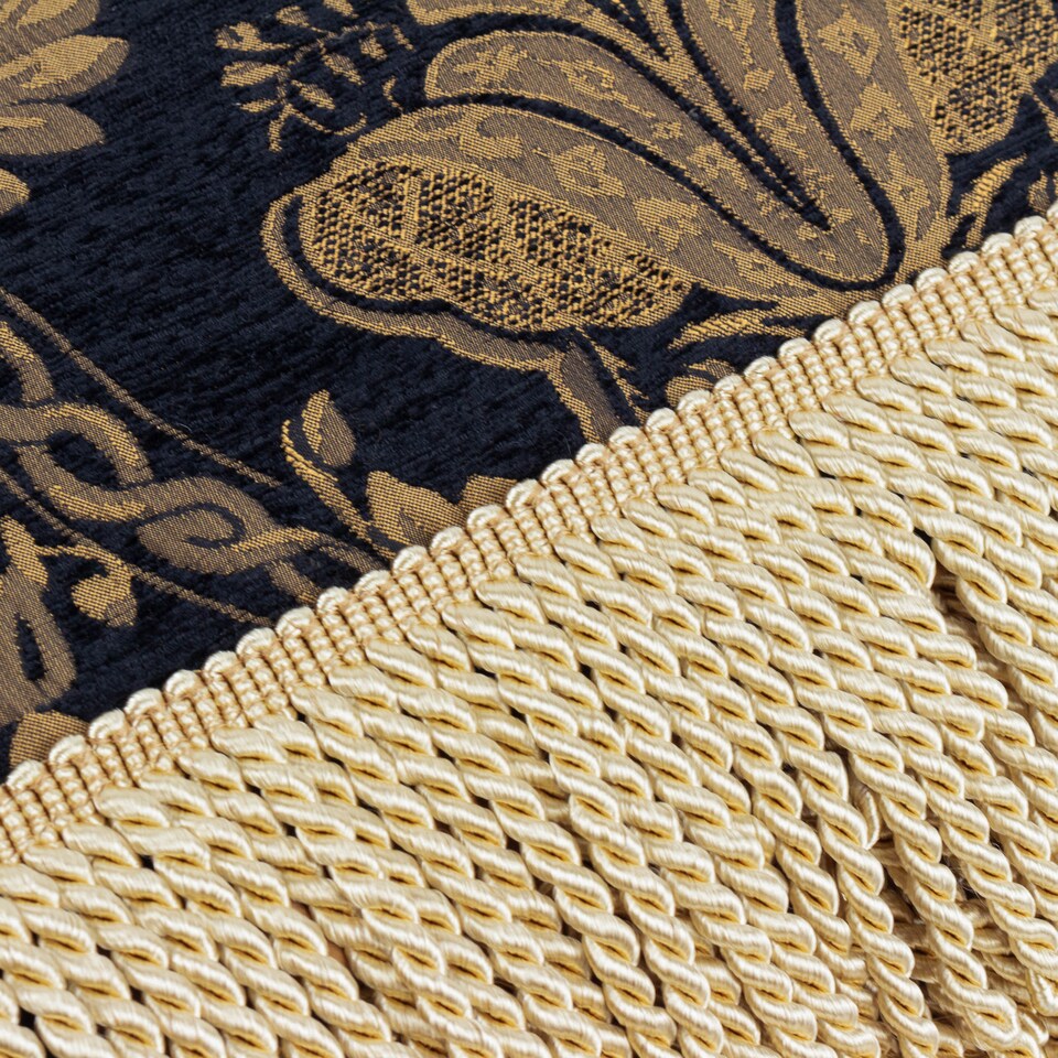 image 1 of Paoletti Shiraz Traditional Jacquard Throw