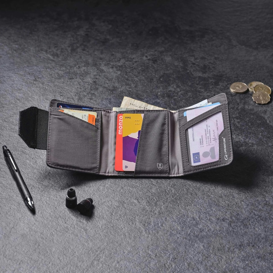 image 1 of Lifeventure RFiD Recycled Wallet Card Holder Green | Olive