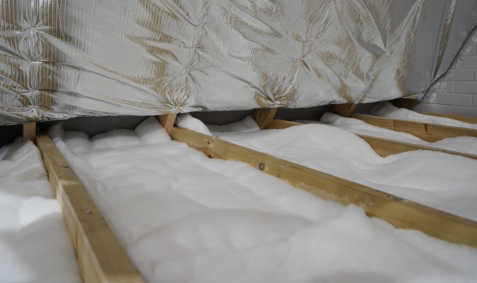 image 1 of 100mm Itch Free Wool Insulation. 570mm x 8m Roll - EcoLoft Non Itch