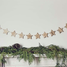 Star Wooden Party Handing Garland 2m