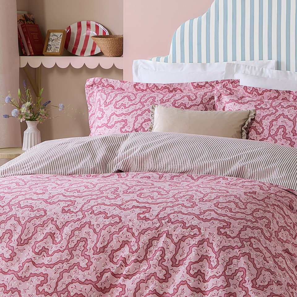 image 1 of Wylder Brianna Floral 100% Cotton Duvet Cover Set | Red | Cherry | Super King | 1