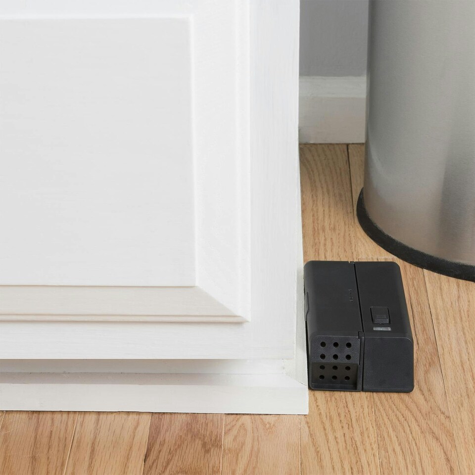 image 1 of Deadfast Electronic Mouse Trap Reusable Rodent Control Indoor Use