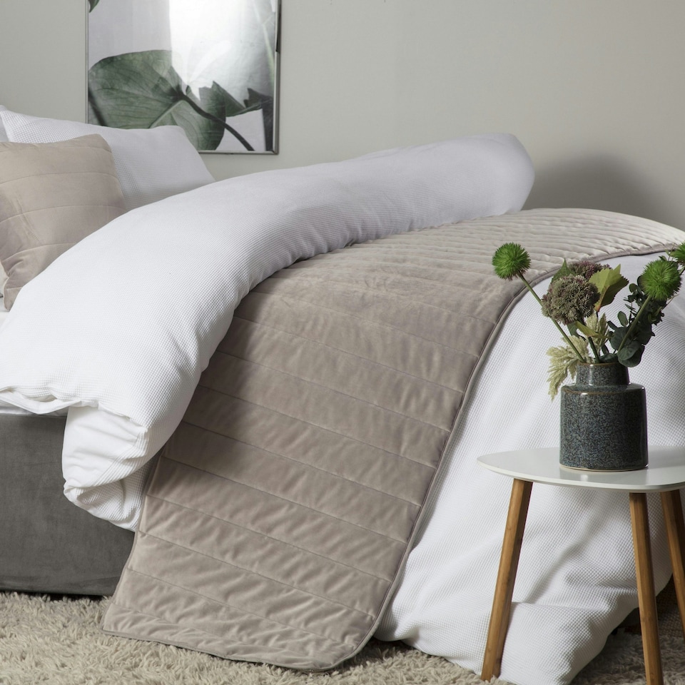 Belledorm Verona Bed Runner - Mink - One Size