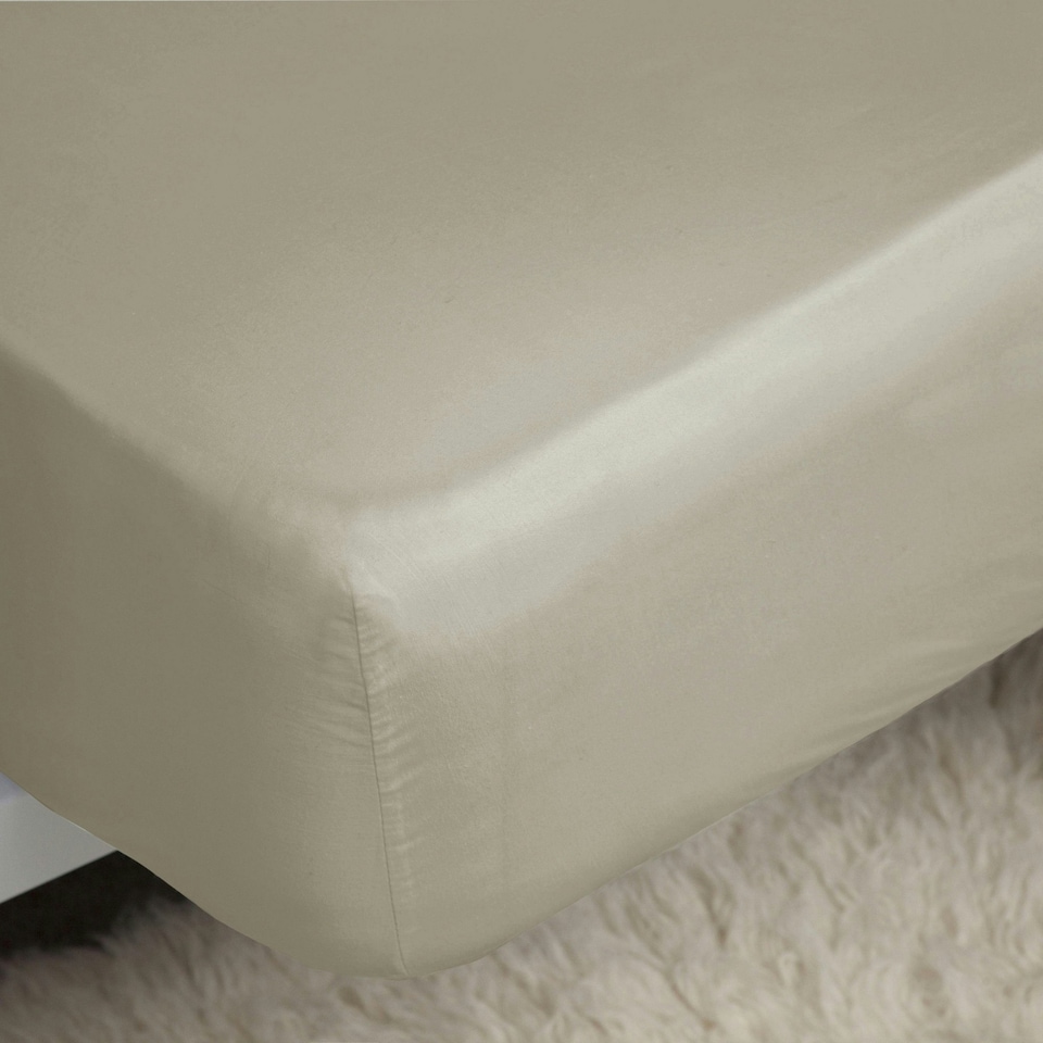 Belledorm Easycare Percale Fitted Sheet - Mushroom - Double