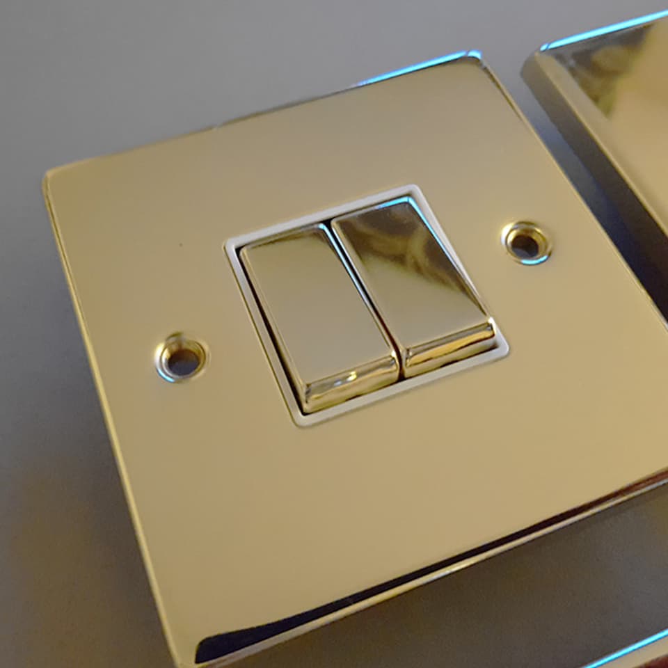 image 1 of SE HOME Polished Brass 10A 3 Pole Fan Isolation Switch | Gold | Polished Brass