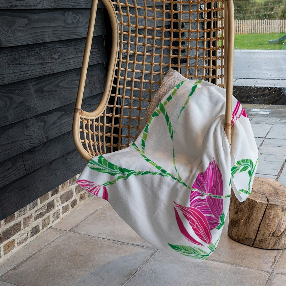 image 1 of Tulips (Blanket)