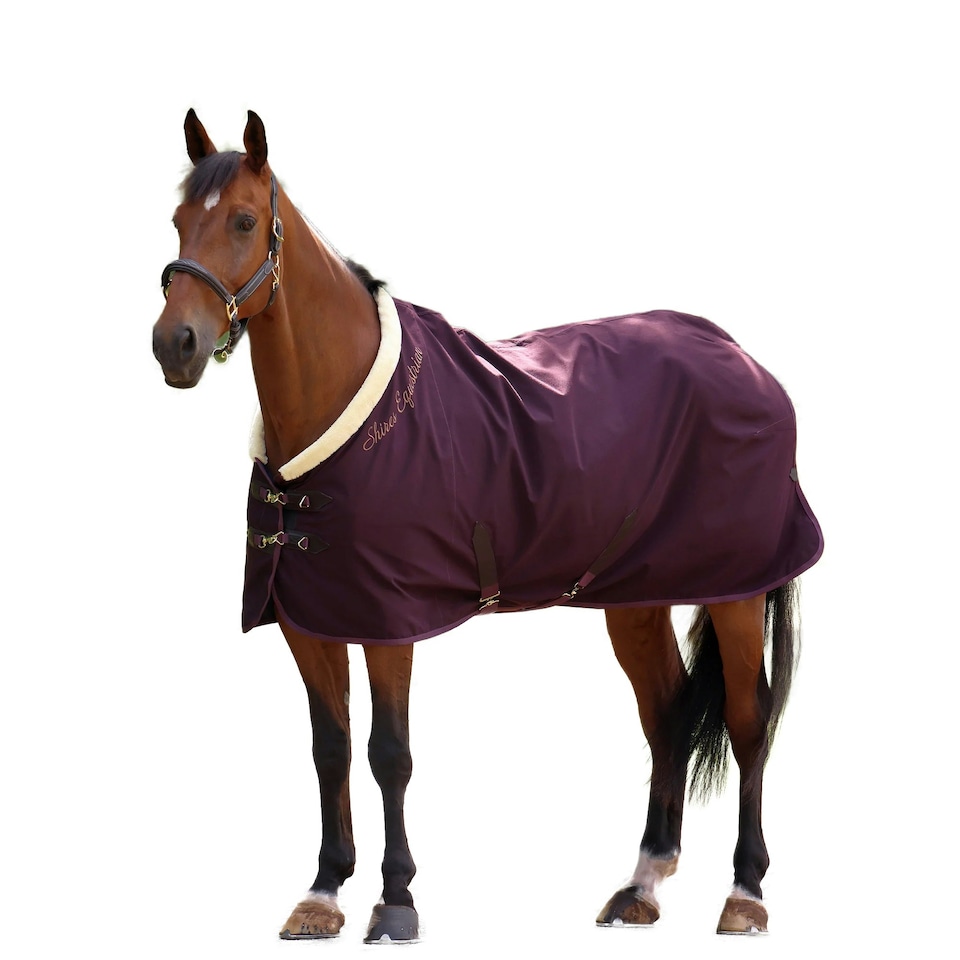 image 1 of Shires Deluxe Standard-Neck Horse Stable Rug - Black Cherry - 7´ 3"