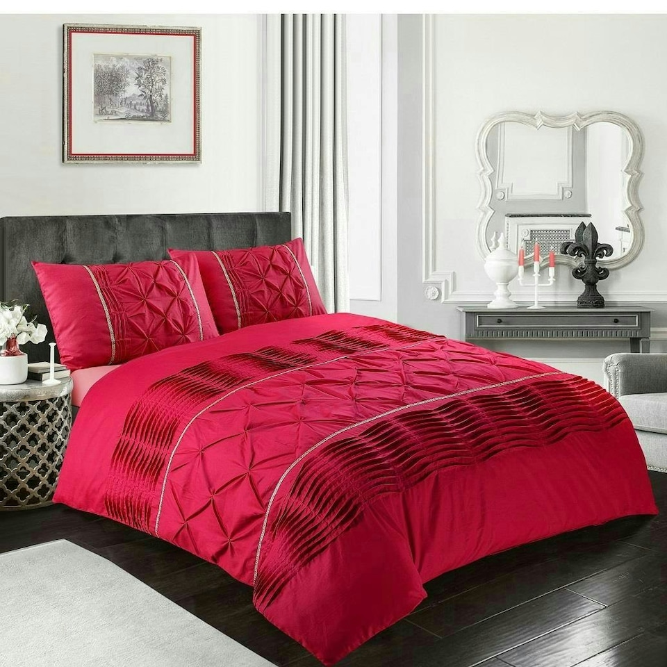 image 1 of Eleanor Duvet Cover Set - Double - Red