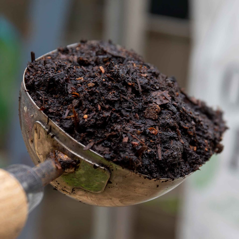 image 1 of Marshalls Garden Organic Extra Fertiliser and Soil Improver 2 x 44 litre bags